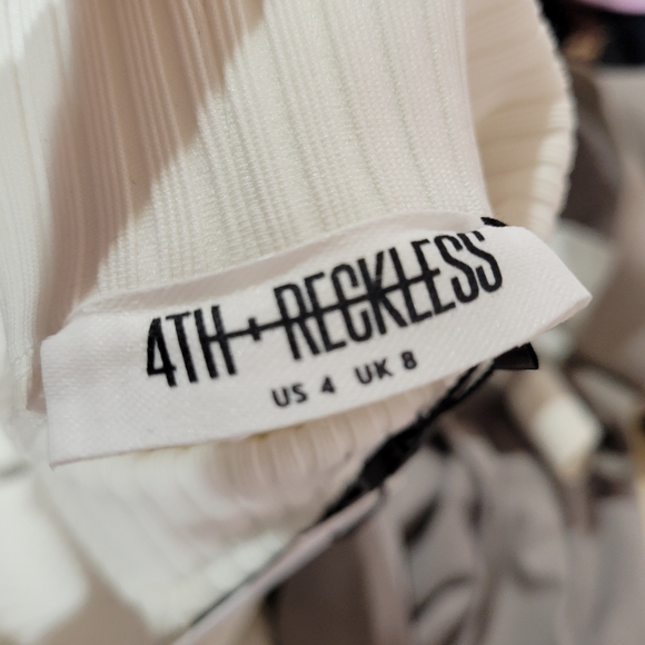 4th & Reckless zip through pencil midi skirt in white - Picture 2 of 6